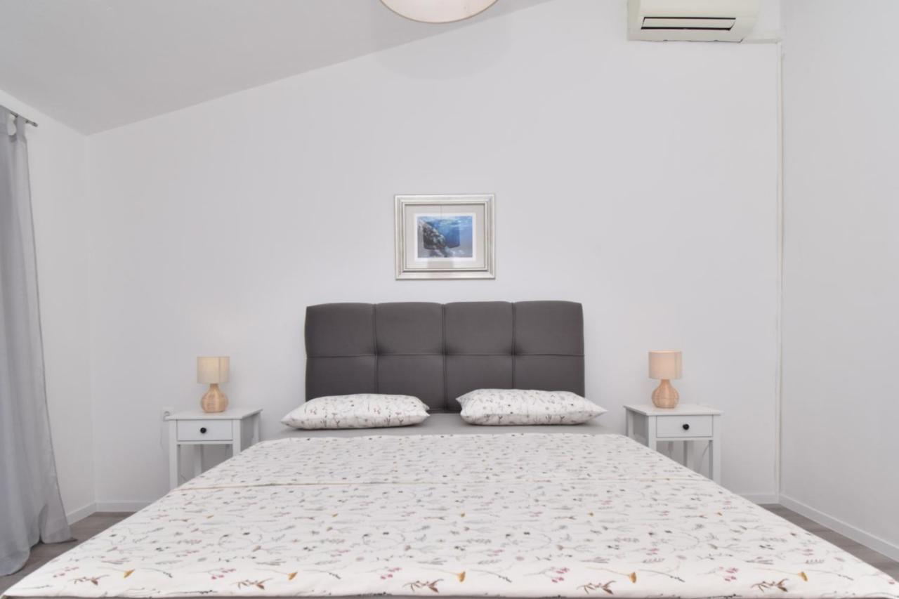 Sunny Room Tucepi Ngoại thất bức ảnh